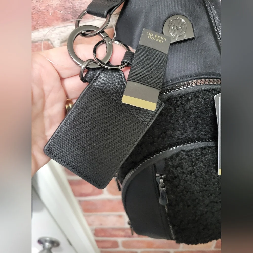 House of Harlow sherpa style accent crossbody pouch bag purse. NWT BLACK